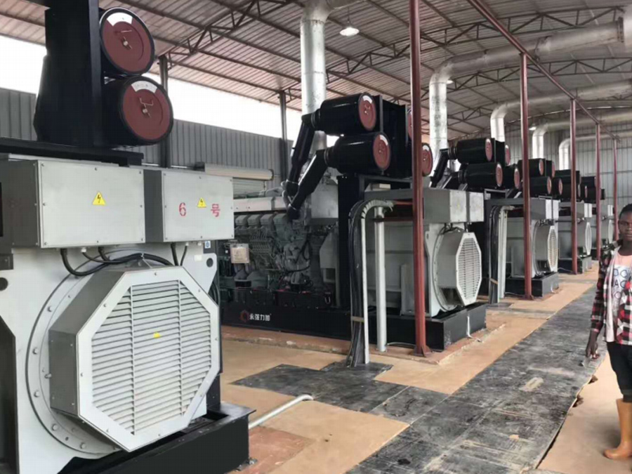 GS series high-voltage generators, equipped with Mitsubishi engines, are used for the main power diesel generator sets of a factory in Africa. 6 EG560GSF 5011000 2,000kW